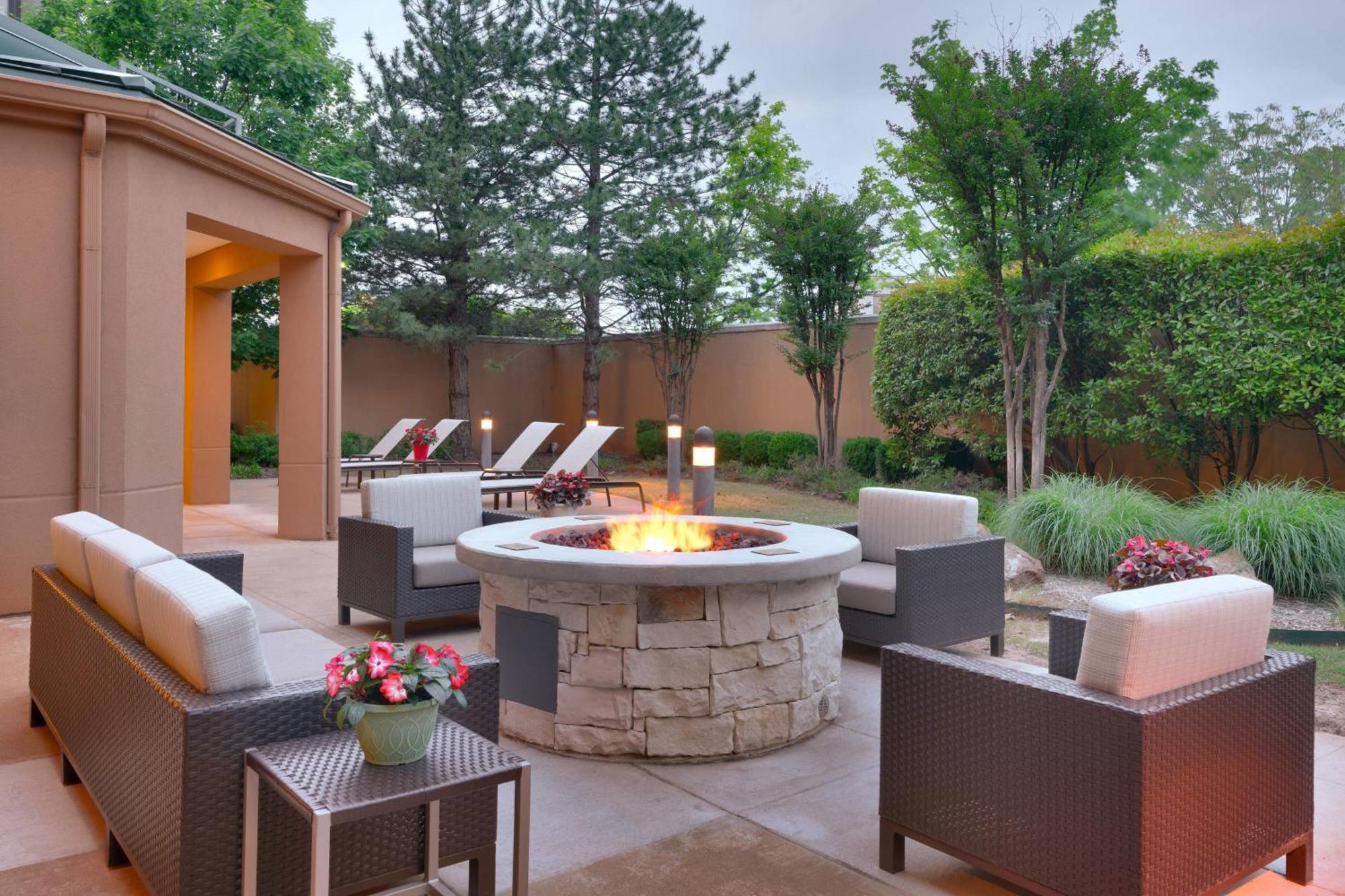 Courtyard By Marriott Oklahoma City Northwest מראה חיצוני תמונה