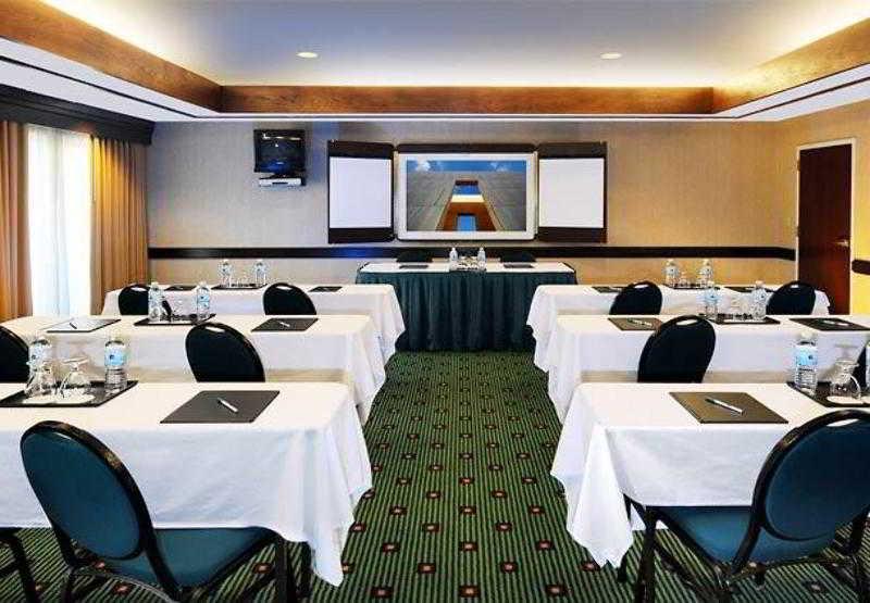 Courtyard By Marriott Oklahoma City Northwest מראה חיצוני תמונה