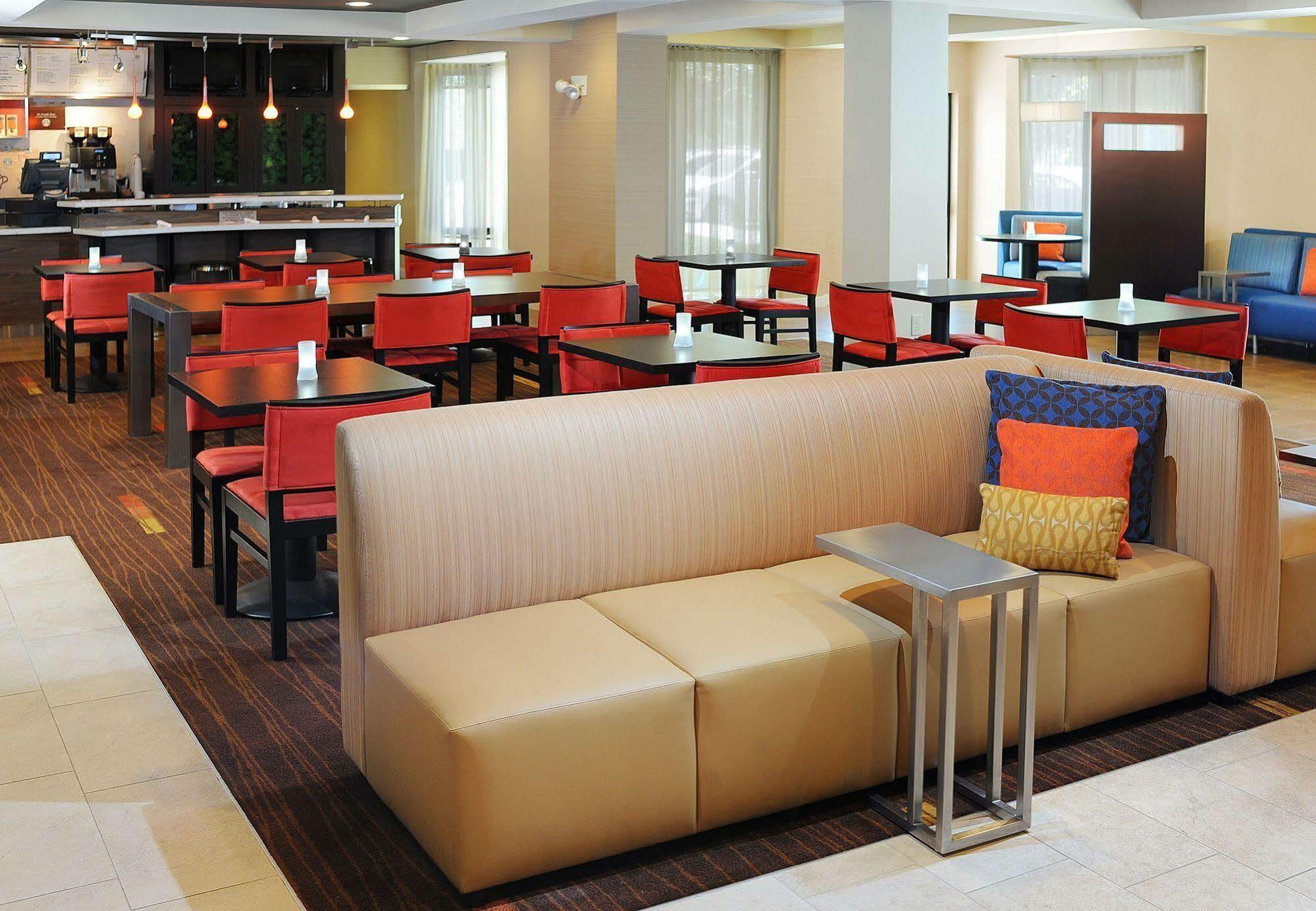 Courtyard By Marriott Oklahoma City Northwest מראה חיצוני תמונה